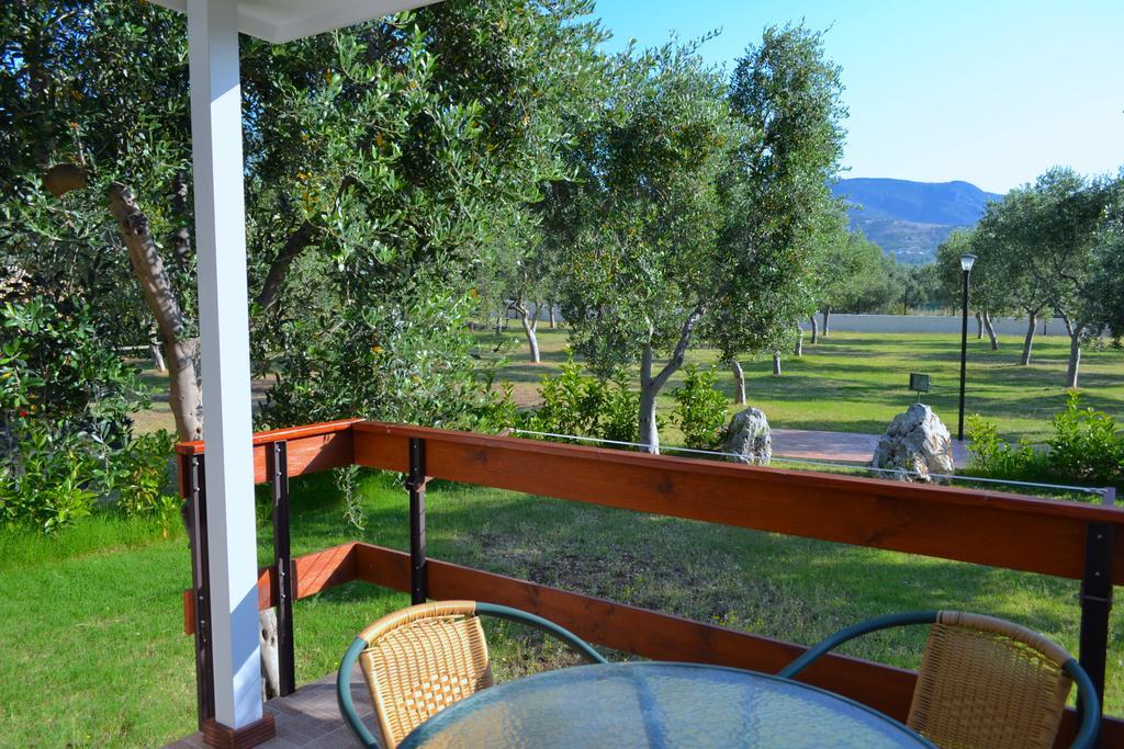 Agriturismo Antichi Ulivi 马蒂纳塔 外观 照片