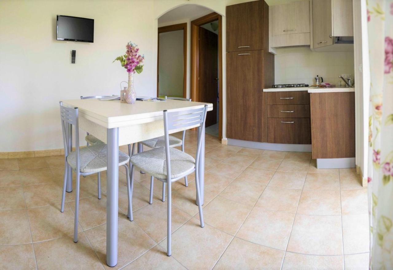 Agriturismo Antichi Ulivi 马蒂纳塔 外观 照片